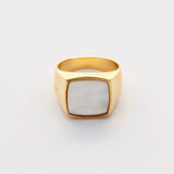 Gold Signet Ring - Pearl